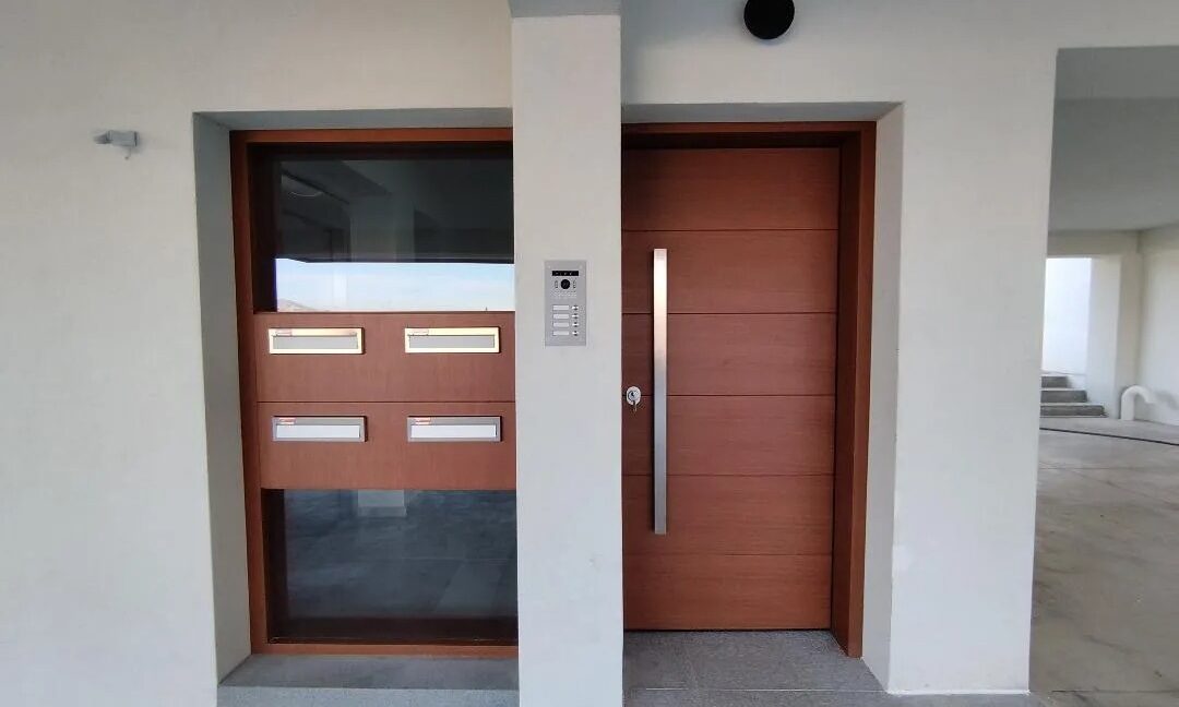 imgi_38_332127894_1600x1200